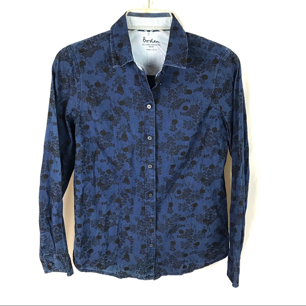 Boden relaxed weekend chambray button down shirt